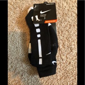 Nike Elite Socks size 8-12